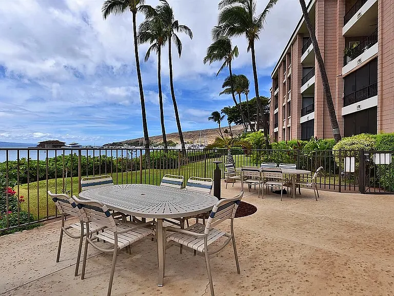 30 Hauoli St #304 — Photo 9