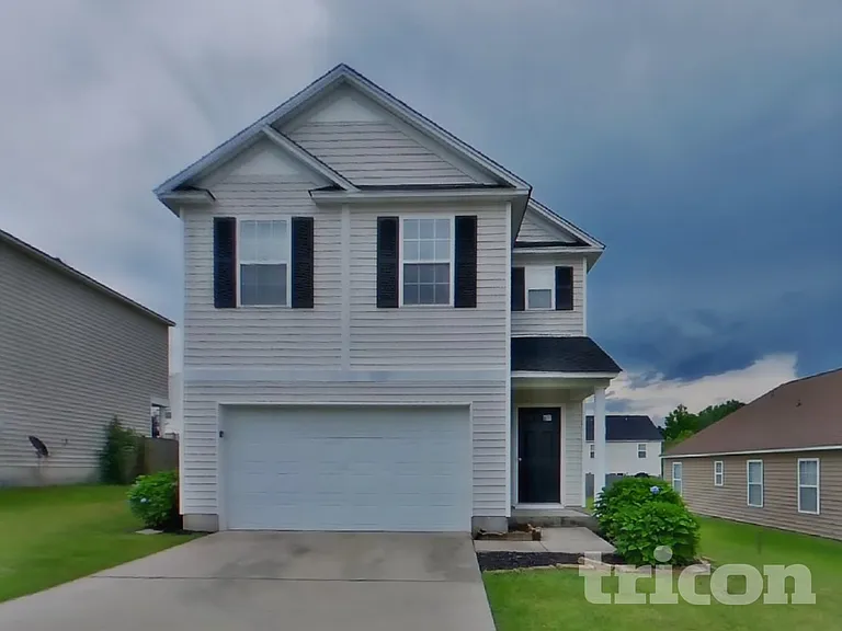 123 Bruin Dr — Photo 2