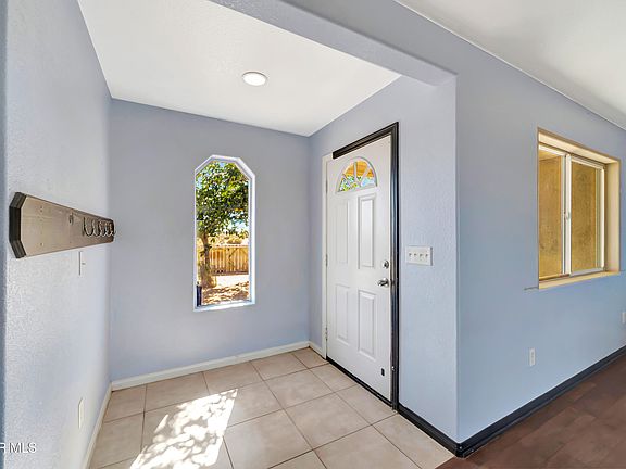 4th image of 9011 Viburnum Ave