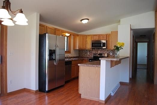 2nd image of 207 W Lafollette St