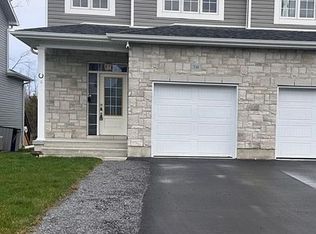 338 Buckthorn Dr, Kingston, ON K7P0S1