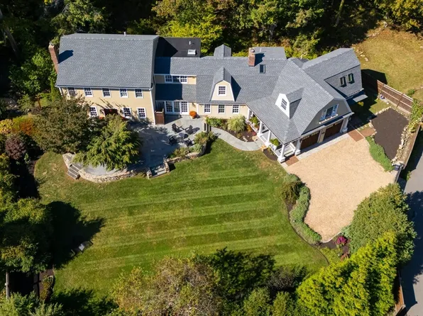 920 Hale St, Beverly, MA 01915