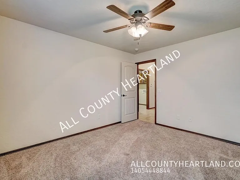 232 SW 169th St — Photo 24