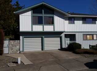 5437 Santa Teresa Ave, Santa Rosa, CA 95409