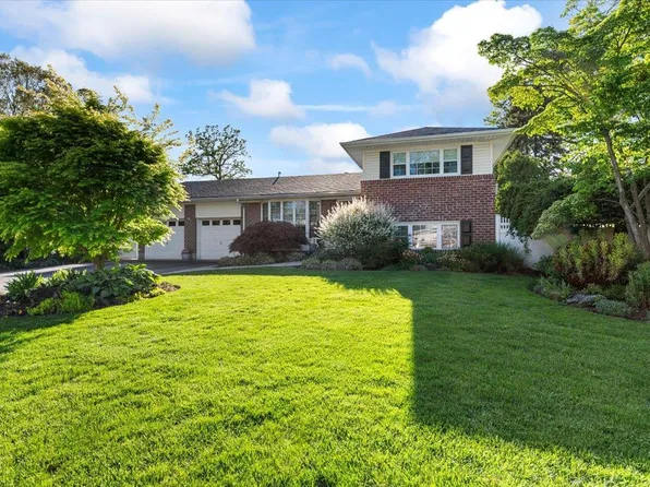 20 Greene Drive, Commack, NY 11725