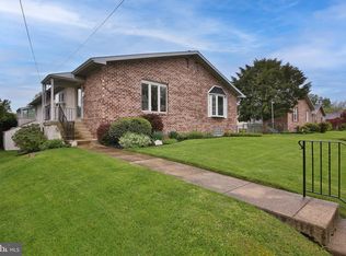 125 Bickley Rd, Glenside, PA 19038