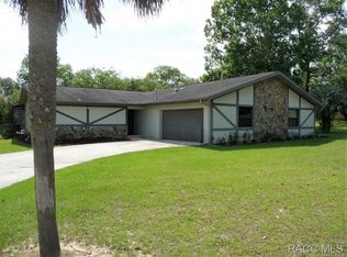 385 N Cornish Point, Lecanto, FL 34461