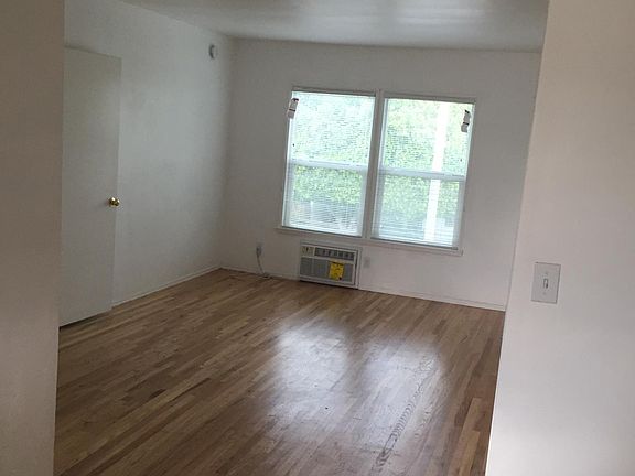 5th image of 6753 Hinds Ave
