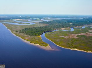 100 Amberjack Loop, Saint Marys, GA 31558