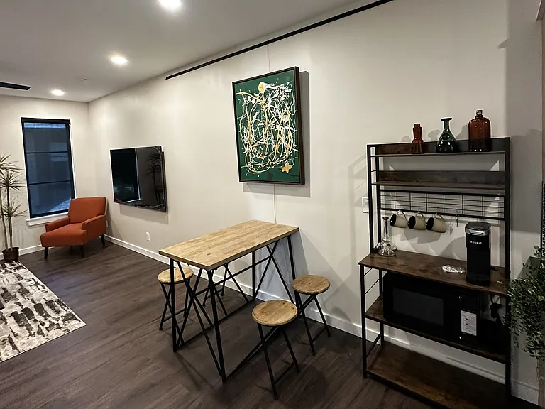 1 E 26th Pl #1 — Photo 8