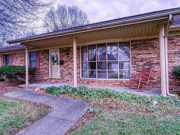 3rd image of 648 Crestwood East Dr