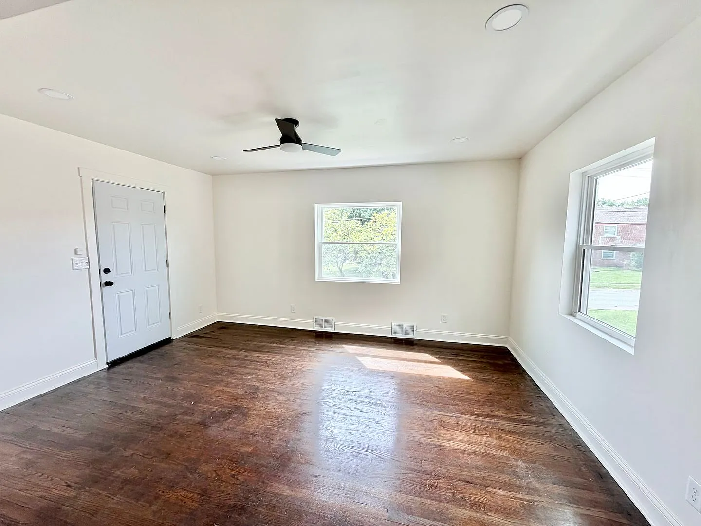 3026 Hegry Circle — Photo 3