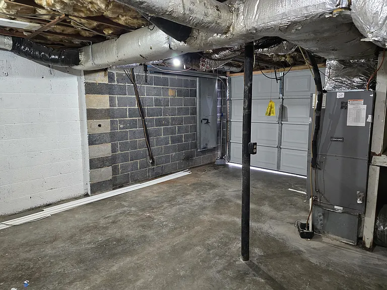 730 Lippencott St — Photo 33
