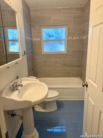 2323 Spicewood Dr — Photo 6