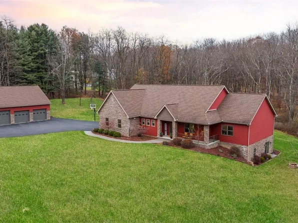 100 Henry Ln, Chicora, PA 16025