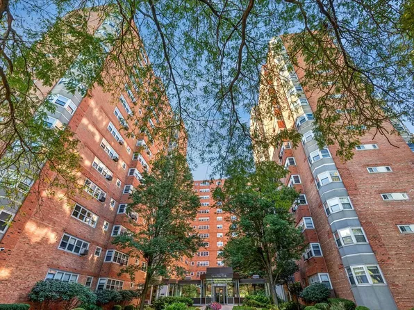 4960 N Marine Dr APT 816, Chicago, IL 60640