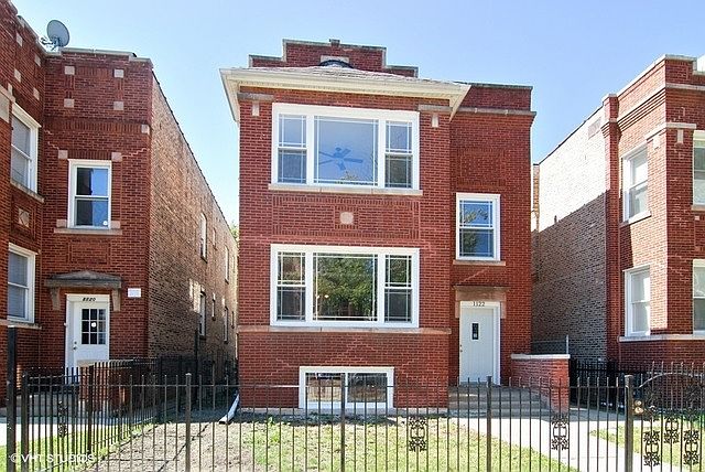 1st image of 1122 N Leclaire Ave