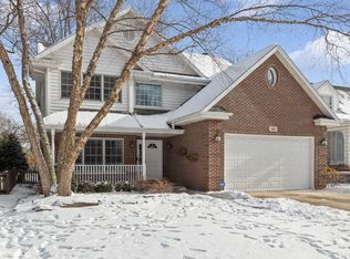 921 S Brainard Ave, La Grange, IL 60525