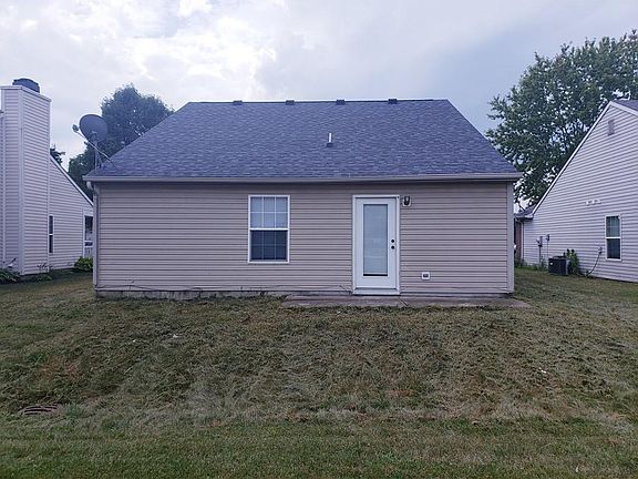 3rd image of 3633 Cedar Pine Pl