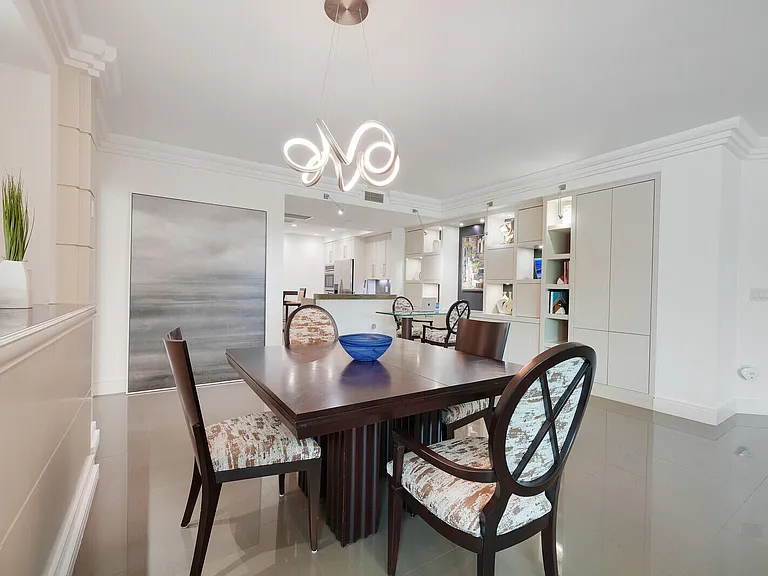 550 SE Mizner Blvd #B209 — Photo 9