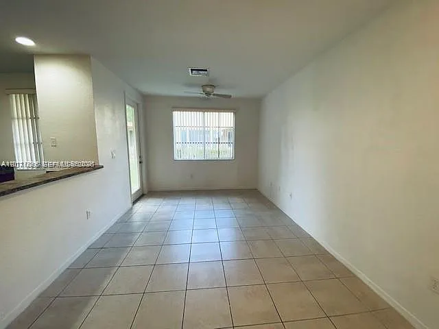 6055 SW 19th Ct #6055 — Photo 7