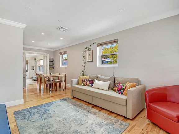 5th image of 630 Glenridge Drive