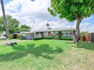 9721 Jamaica Dr, Cutler Bay, FL 33189