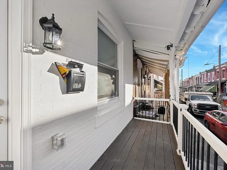 5133 Reno St — Photo 2