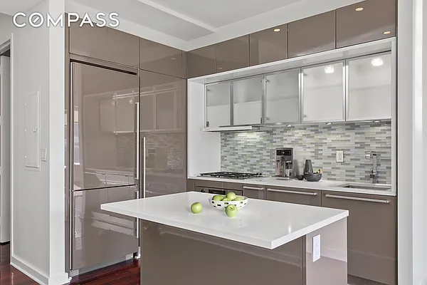 Sold by Compass | media 14