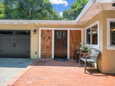 902 Lockewood Ln, Scotts Valley, CA, 95066