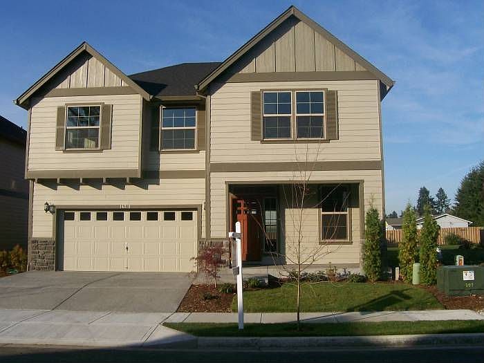 1st image of 14210 NE 95th Cir