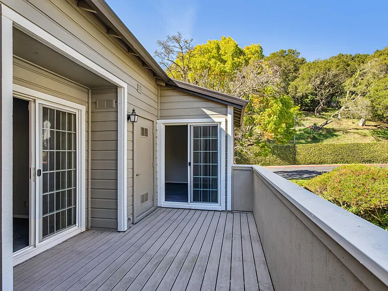 600 Canyon Oaks Dr #F — Photo 39