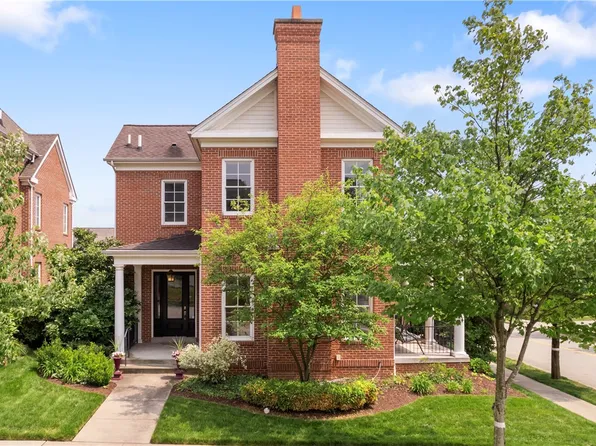 1580 Overton Ln, Pittsburgh, PA 15217