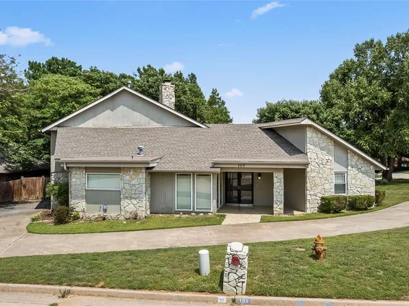 108 Goldsborough Rd, Midwest City, OK 73130