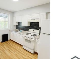 365 Marydell Rd, Baltimore, MD 21229