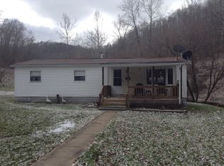 782 Sassafras Ridge Rd, Arnoldsburg, WV 25234