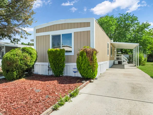 4617 S Monte Grande Dr W, Salt Lake City, UT 84123