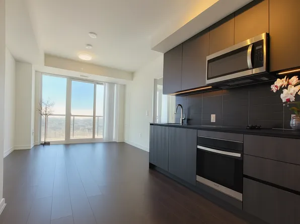 5858 Yonge St, Toronto, ON