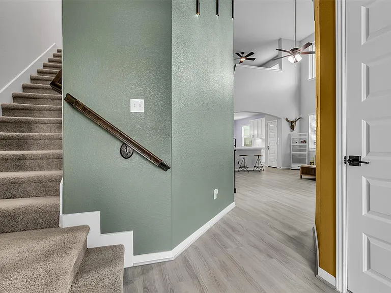 5338 Walker St — Photo 4