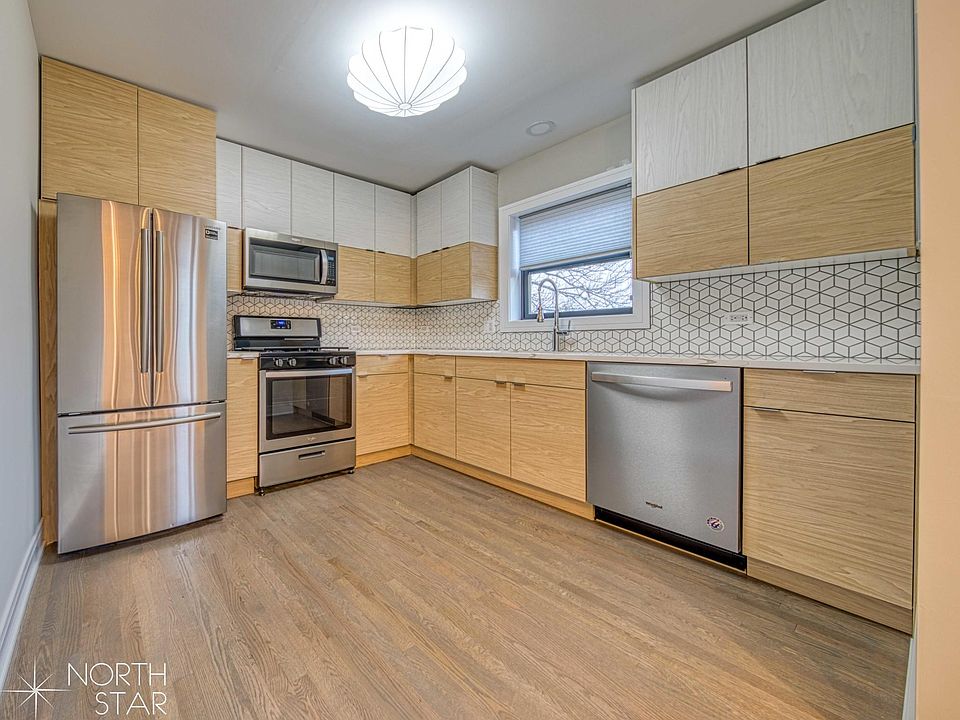 1st image of 5710 N Hermitage Ave #1