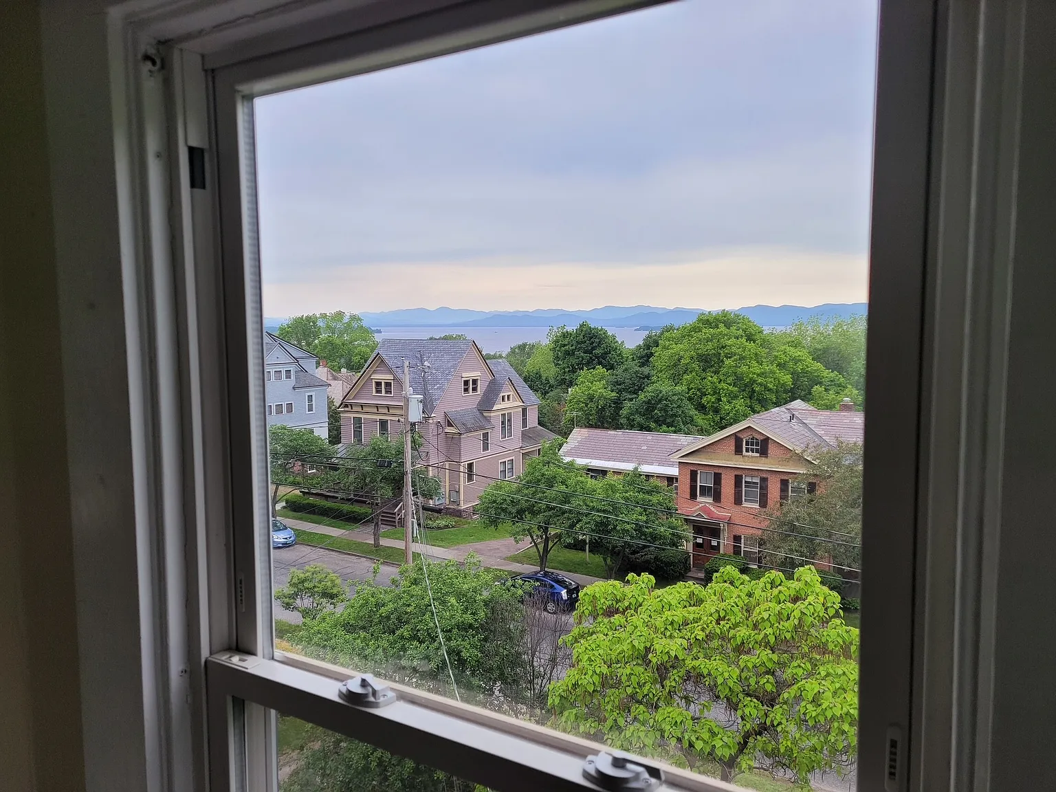 3 bed, 800 sqft, $3,600 — Photo 4