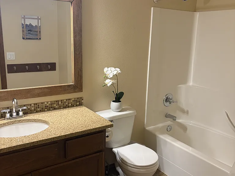 2911 W Cranberry Ave — Photo 18