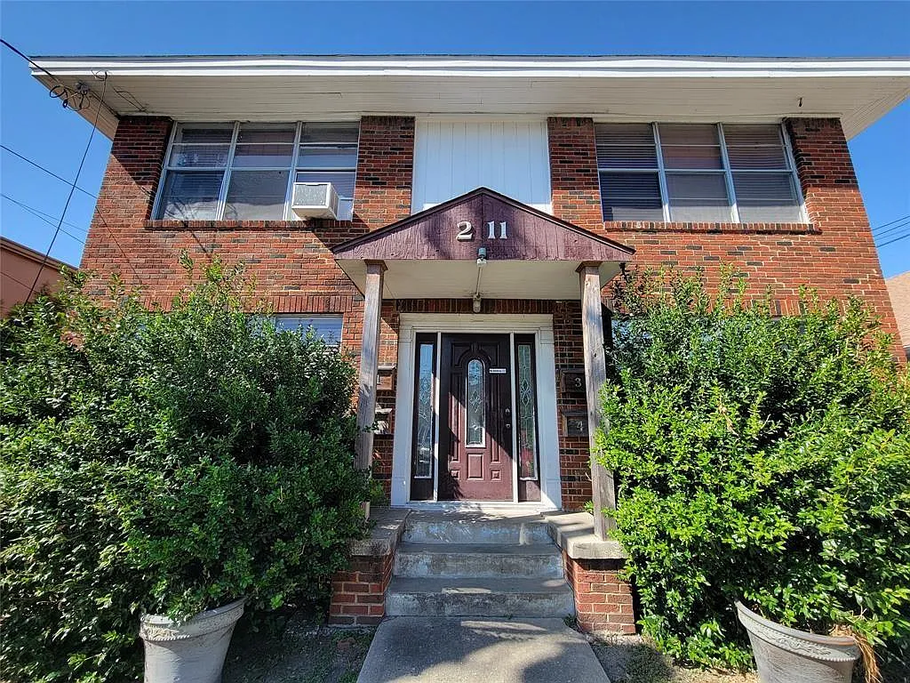1 bed, 1.0 bath, 950 sqft, $1,000 — Photo 2