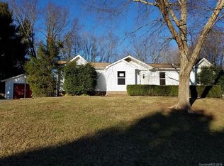 71 Reeves Rd, Leicester, NC 28748