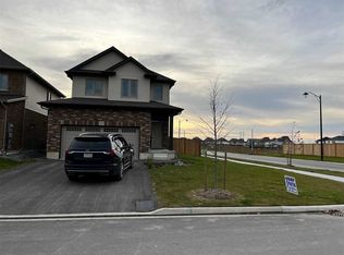 17 Cinnamon St, Thorold, ON L2V0H6