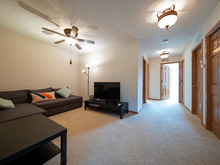 15314 Maryland Ave — Photo 12