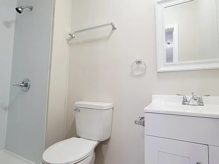 400 Walnut St — Photo 20