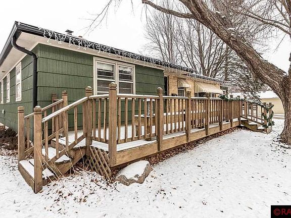 2nd image of 710 Gwyn Dr