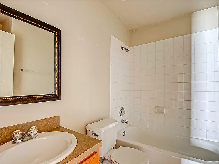 21206 Wortham Oaks Dr — Photo 15