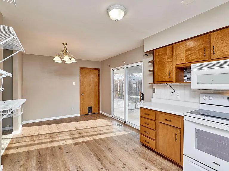 3204 Bristol Hall Dr — Photo 11